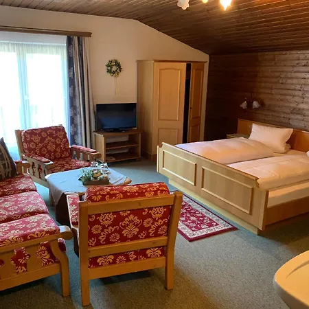 Pensjonat Gaestehaus Kastenhof 3*