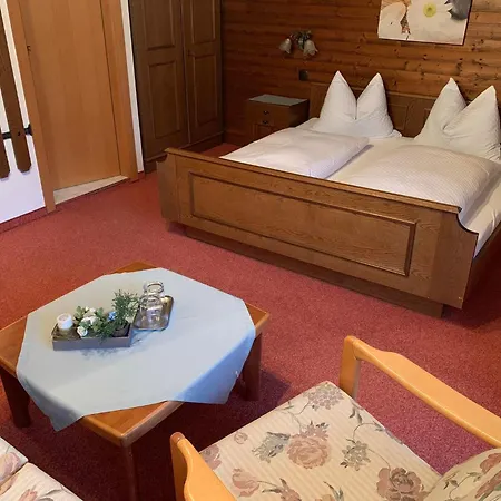 Pensjonat Gaestehaus Kastenhof 3*